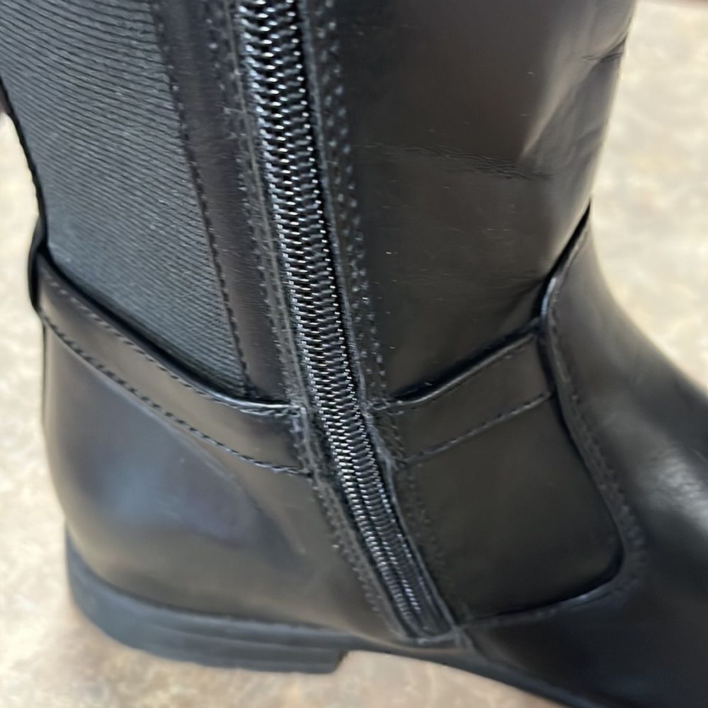 Tommy Hilfiger black boots  - Picture 3 of 8